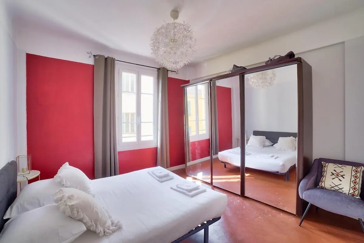Appartamento Stunning 2Br By The Port 20Min Walk To The Beach Nizza Francia